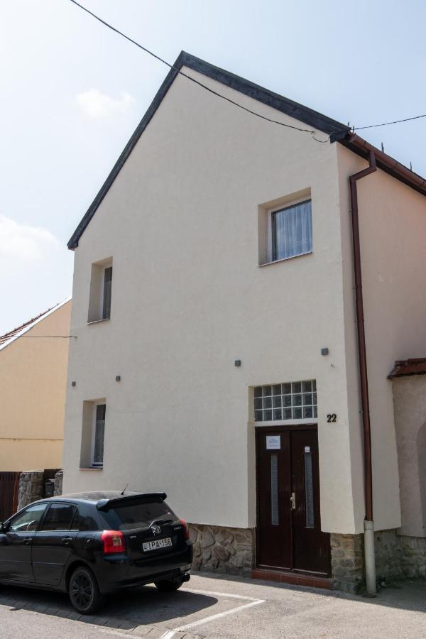 Hello Apartmanhaz Sopron Kültér fotó